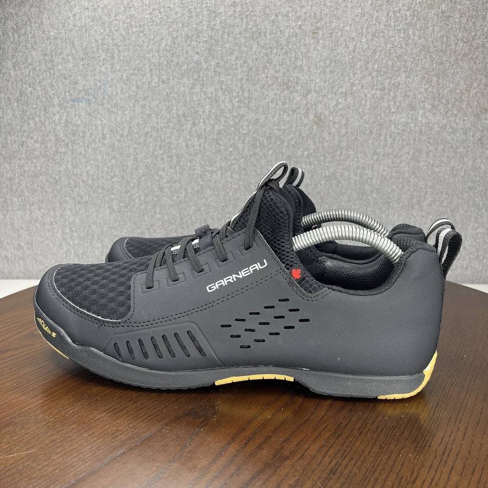 Louis Garneau DeVille Urban‎ Shoes Men's Size 43 / 9.5 Black Top Lace Sneakers